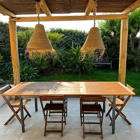 Luxury Front & Private Garden Lumio (Corsica)