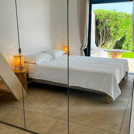 Luxury Front & Private Garden Lumio (Corsica)