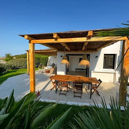 Luxury Front & Private Garden * Lumio (Corsica)