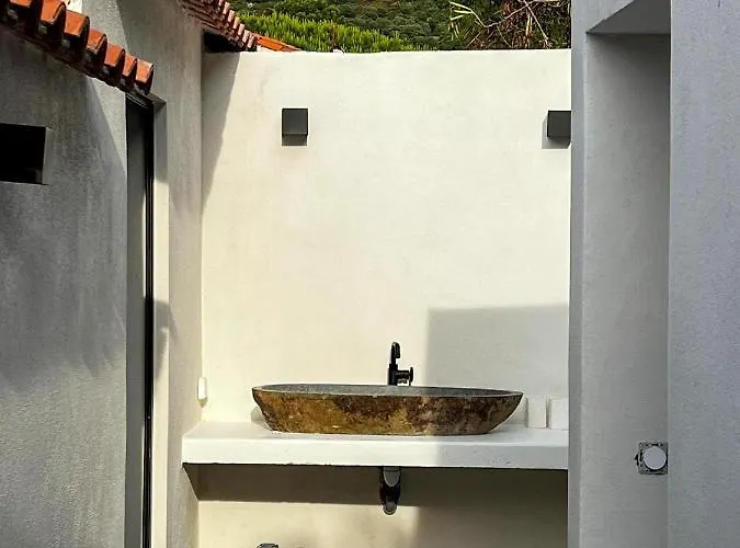 Luxury Front & Private Garden Lumio (Corsica)