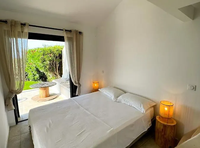 Luxury Front & Private Garden Villa Lumio (Corsica)