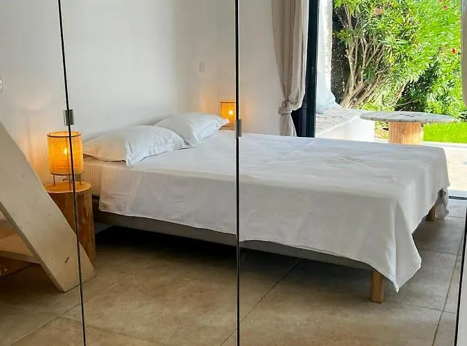 Luxury Front & Private Garden Lumio (Corsica)