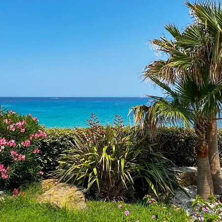 Luxury Front Villa&private Garden