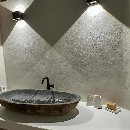 Villa Luxury Front & Private Garden Lumio