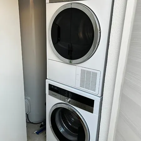 Luxury Front Villa&private Garden *