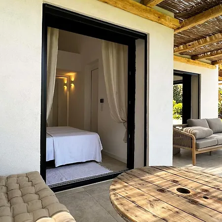 Luxury Front & Private Garden * לומיו