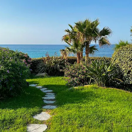 Luxury Front Villa&private Garden *