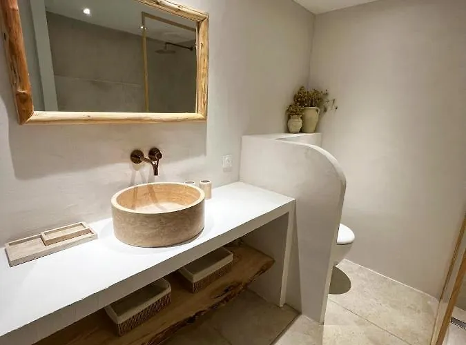 וילה Luxury Front & Private Garden *