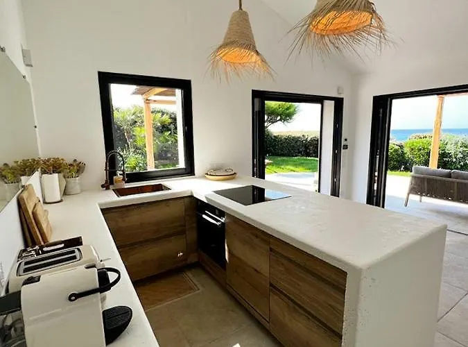 וילה Luxury Front & Private Garden