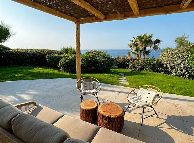 Luxury Front & Private Garden *