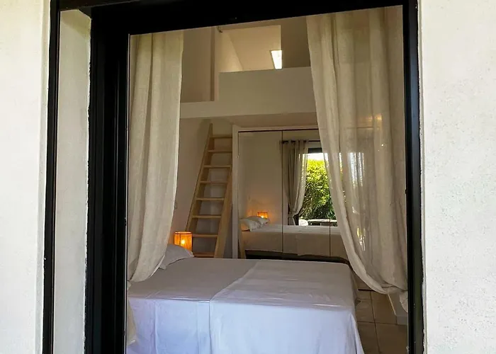 Luxury Front & Private Garden *